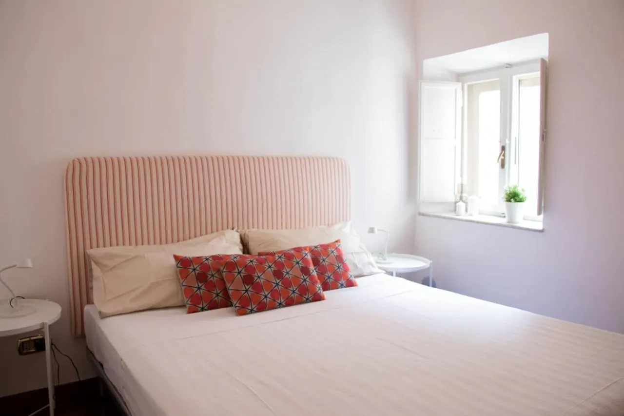 The Best Rent - Piazza Di Firenze Apartment Roma Italia